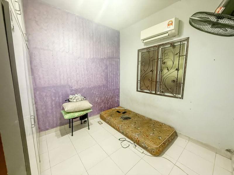 Terraced House for Sale in Saujana Rawang (Rawang) - Nazrin Hakimin - Bedroom - PropertyGuru.com.my
