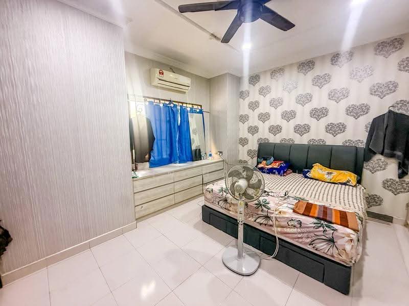 Terraced House for Sale in Saujana Rawang (Rawang) - Nazrin Hakimin - Bedroom - PropertyGuru.com.my