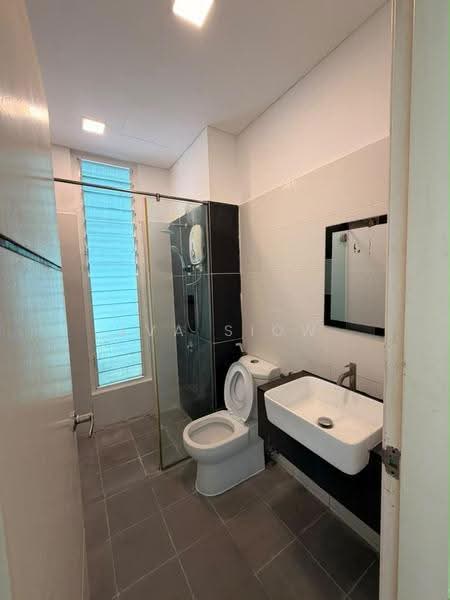 Kediaman Servis untuk Disewa di 1Medini - Eva Siow - Bathroom - PropertyGuru.com.my
