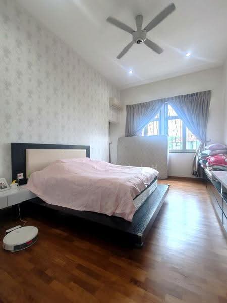 Bungalow House for Sale in Permas Jaya (Johor Bahru) - Karl Lim - Bedroom - PropertyGuru.com.my