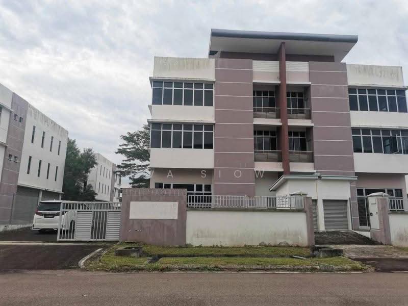 Semi-D Factory for Sale in Iskandar Puteri (Nusajaya) (Johor) - Eva Siow - Exterior - PropertyGuru.com.my