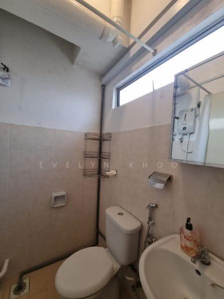 Service Residence for Sale at Avelon Tower @ Plaza Medan Putra - Evelyn Khoo - Bathroom - PropertyGuru.com.my