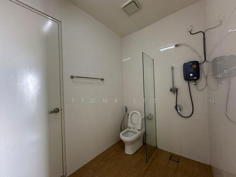 Condominium for Sale at The Parque Residences - Fiona Lee - Bathroom - PropertyGuru.com.my