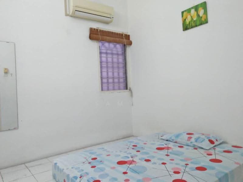 Rumah Teres 2-Tingkat untuk Disewa di Panorama Lapangan Perdana (Ipoh) - Sam . - Bedroom - PropertyGuru.com.my