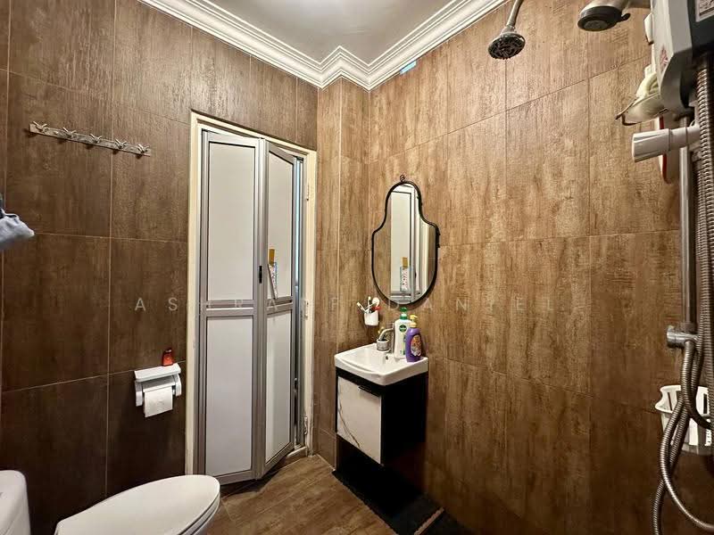 2-storey Terraced House for Sale in Seksyen 5 (Kota Damansara) - Ashraff Daniel - Bathroom - PropertyGuru.com.my