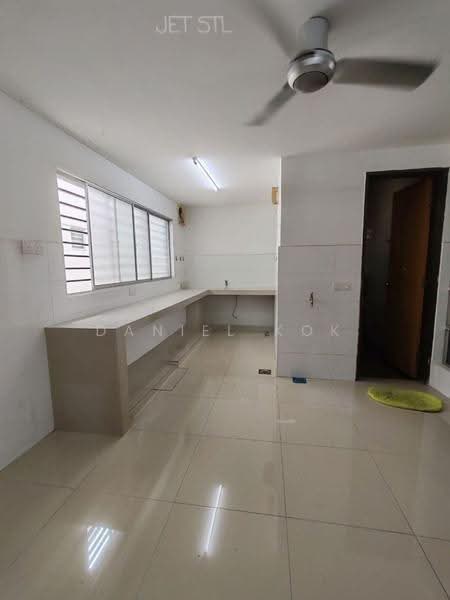 2-storey Terraced House for Sale in Setia Impian (Setia Alam) - Daniel Kok - Kitchen - PropertyGuru.com.my