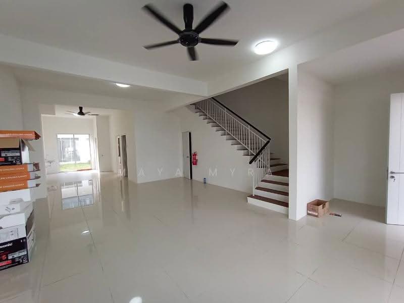 2-storey Terraced House for Rent in Dengkil (Selangor) - Maya Myra - Living Room - PropertyGuru.com.my
