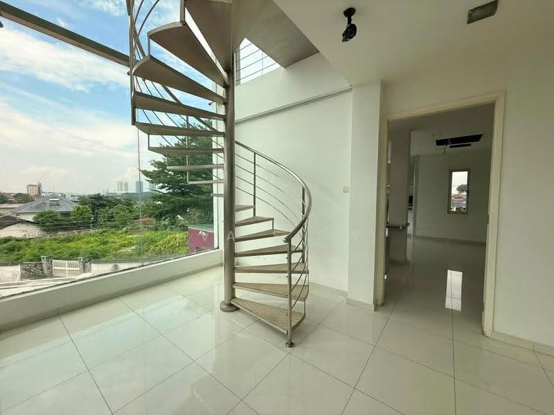 Bungalow House for Sale in Taman Kebun Teh (Johor Bahru) - Eva Siow - PropertyGuru.com.my