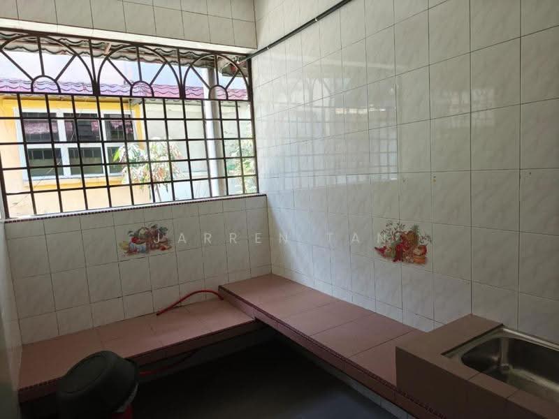 2-storey Terraced House for Rent in Taman Sentosa (Klang) - Jarren Tan - Kitchen - PropertyGuru.com.my