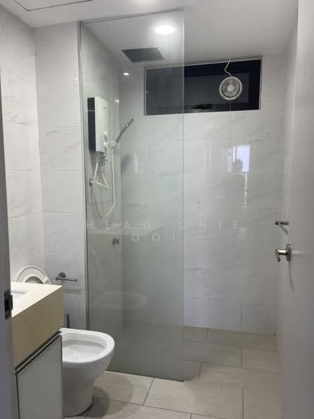 Condominium for Rent at Vertu Resort - Cheau Chie Ooi - Bathroom - PropertyGuru.com.my