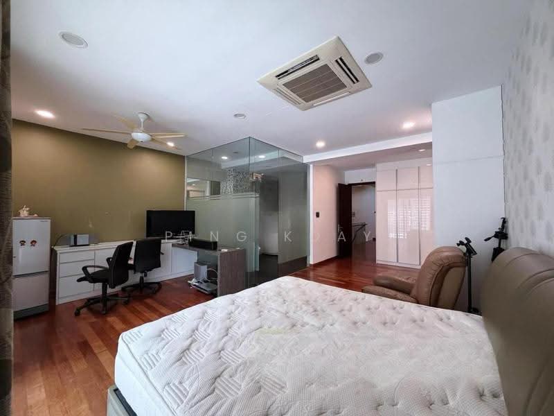 Rumah Teres 3-Tingkat untuk Dijual di Jelutong (Penang) - Ping Koay - Bedroom - PropertyGuru.com.my