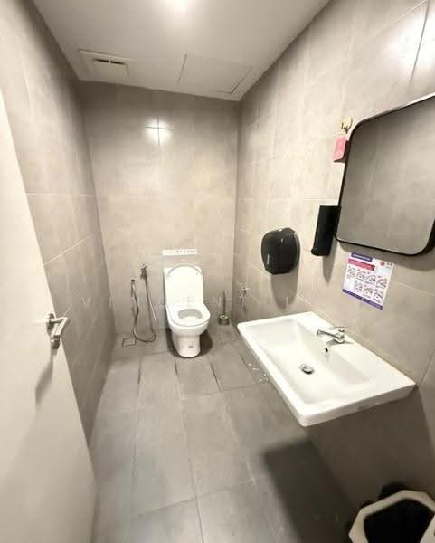 Shop for Rent in I-City (Shah Alam) - Vincent Lee - Bathroom - PropertyGuru.com.my