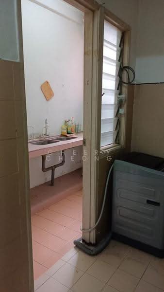 Kondominium untuk Disewa di Evergreen Park Acorn & Hazel - Cheery Cheong - Kitchen - PropertyGuru.com.my