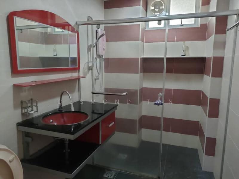 Kondominium untuk Disewa di D'Piazza - Desmond Tan - Bathroom - PropertyGuru.com.my