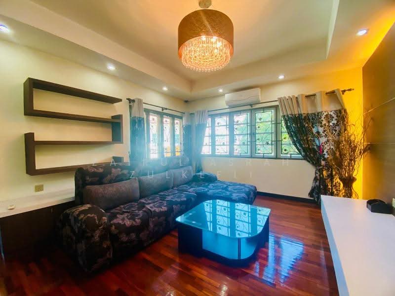 Bungalow House untuk Dijual di Ampang (Selangor) - Zairul Asrah Zulkefli - Living Room - PropertyGuru.com.my