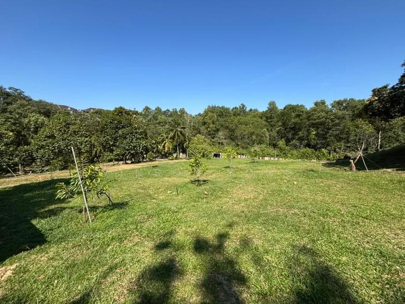 Land photo