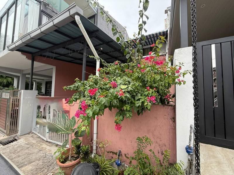 2-storey Terraced House for Sale in Batu Caves (Selangor) - Shaziery Iskandar - Exterior - PropertyGuru.com.my