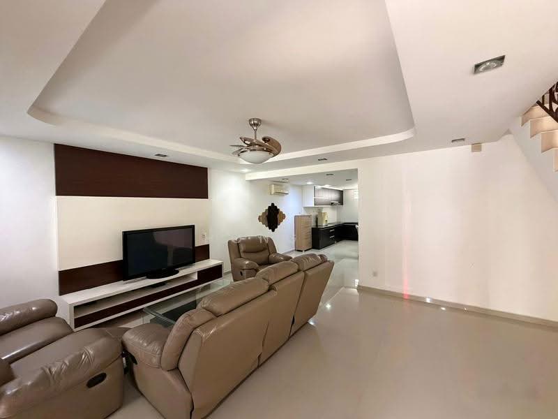 Rumah Teres 2-Tingkat untuk Dijual di Sungai Ara (Penang) - Hong . - Living Room - PropertyGuru.com.my