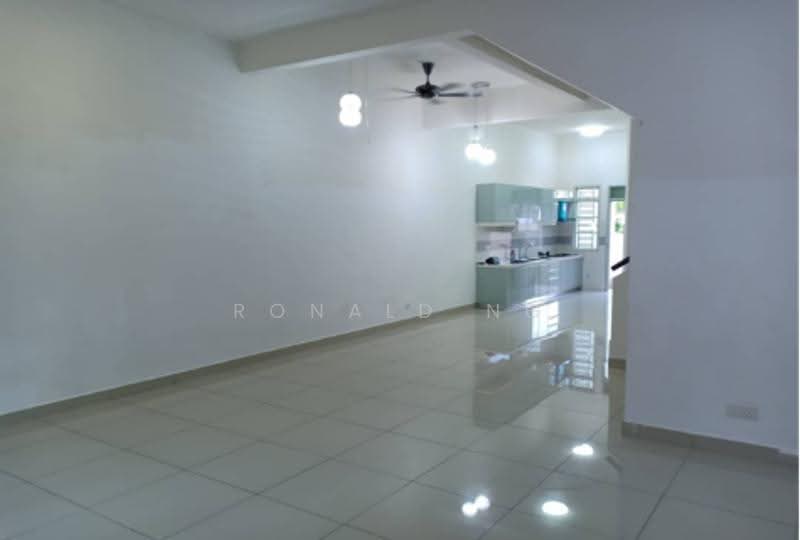 2-storey Terraced House for Rent in Relau (Sungai Ara) - Ronald Ng - Kitchen - PropertyGuru.com.my
