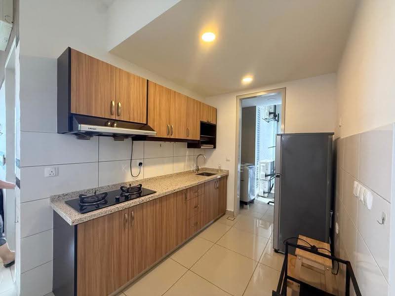 Service Residence for Rent at Paloma @ Tropicana Metropark - Kenix Lee - Kitchen - PropertyGuru.com.my