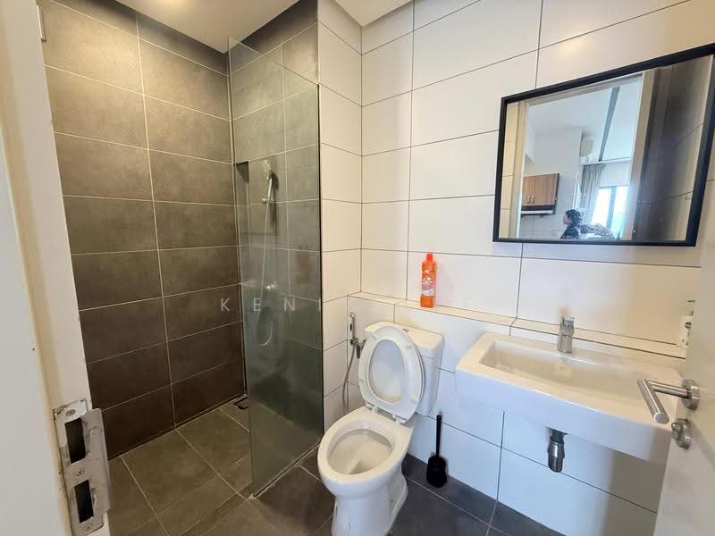Service Residence for Rent at Paloma @ Tropicana Metropark - Kenix Lee - Bathroom - PropertyGuru.com.my