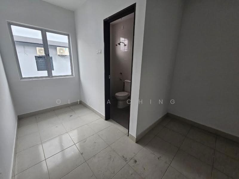 Rumah Teres 2-Tingkat untuk Dijual di Taman Nusa Damai (Pasir Gudang) - Olivia Ching - PropertyGuru.com.my