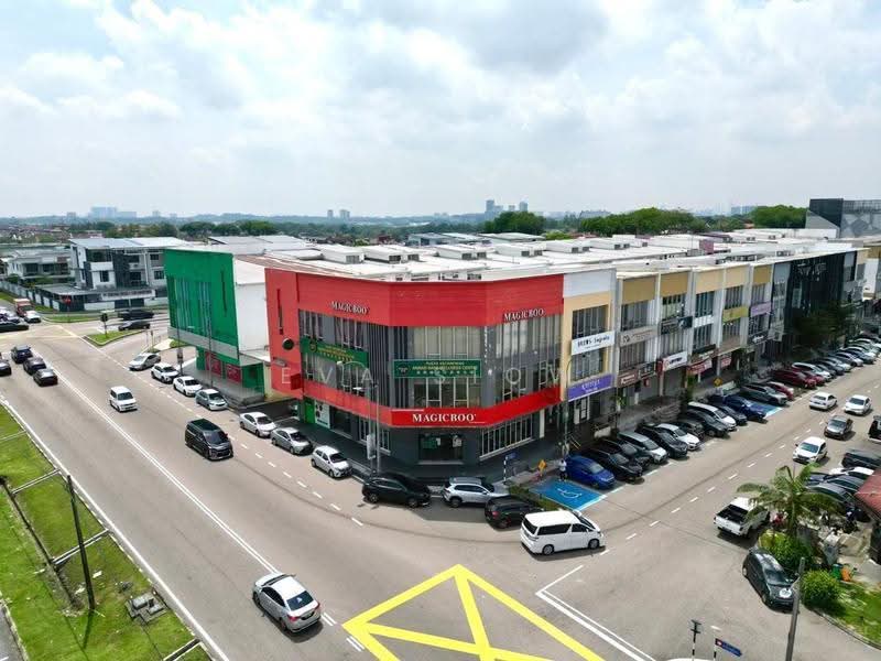 Shop for Sale in Taman Ungku Tun Aminah (Skudai) - Eva Siow - Exterior - PropertyGuru.com.my