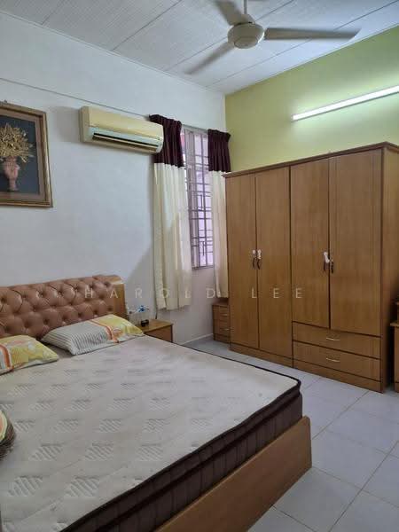 Rumah Flat untuk Dijual di Taman Lip Sin Block 33 & 35 - Harold Lee - Bedroom - PropertyGuru.com.my
