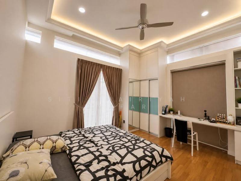 Rumah Berkembar untuk Dijual di Bukit Jelutong (Shah Alam) - SITI KHAIRIYAH JAAFAR - Bedroom - PropertyGuru.com.my