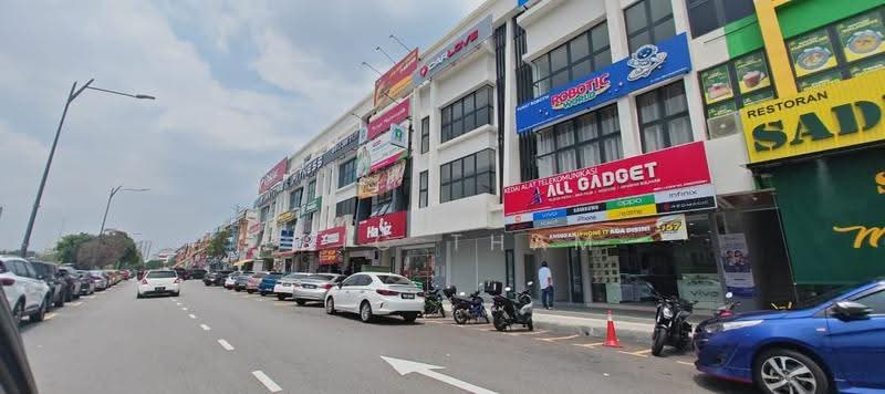 Shop / Office for Sale in Bandar Puchong Utama (Puchong) - Eric Tham - Exterior - PropertyGuru.com.my