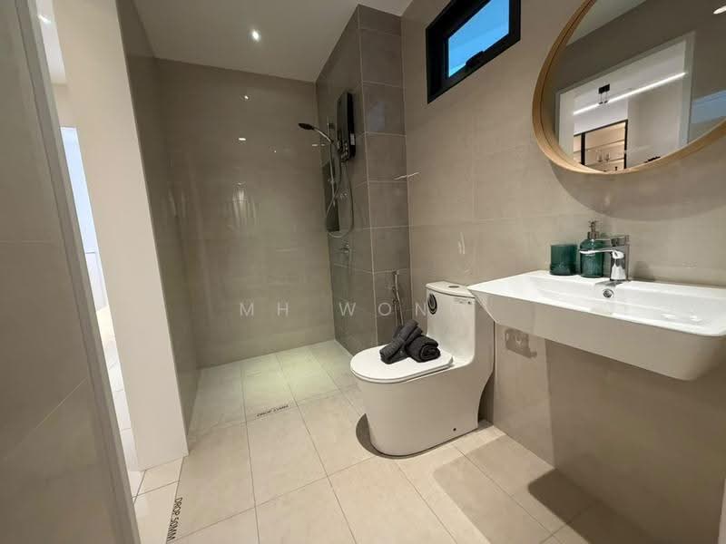 Service Residence for Sale at M Aurora - MH Wong - Bathroom - PropertyGuru.com.my