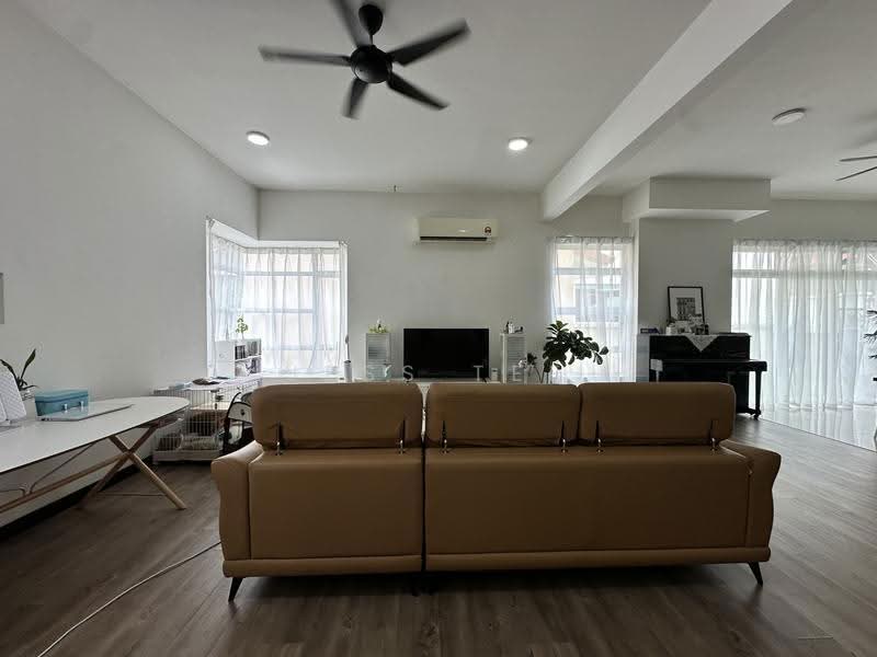 Semi-Detached House for Sale in Setia Eco Park (Setia Alam) - Jess Tee - Living Room - PropertyGuru.com.my