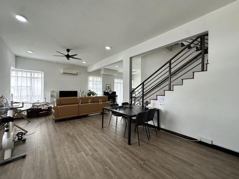 Semi-Detached House for Sale in Setia Eco Park (Setia Alam) - Jess Tee - Living Room - PropertyGuru.com.my