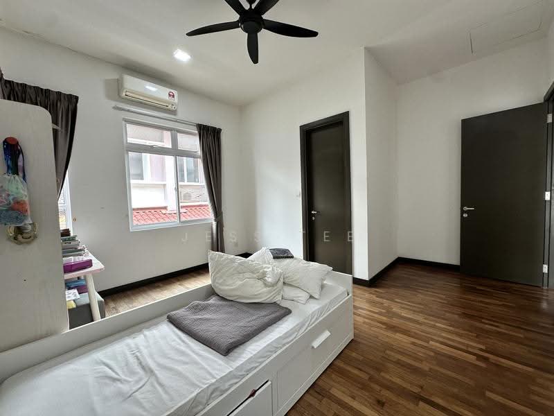 Semi-Detached House for Sale in Setia Eco Park (Setia Alam) - Jess Tee - Bedroom - PropertyGuru.com.my