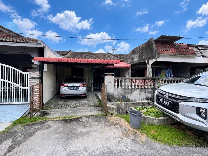 Rumah Teres 1-Tingkat untuk Dijual di Bandar Baru Sungai Buloh (Sungai Buloh) - Azli Ibrahim - Exterior - PropertyGuru.com.my