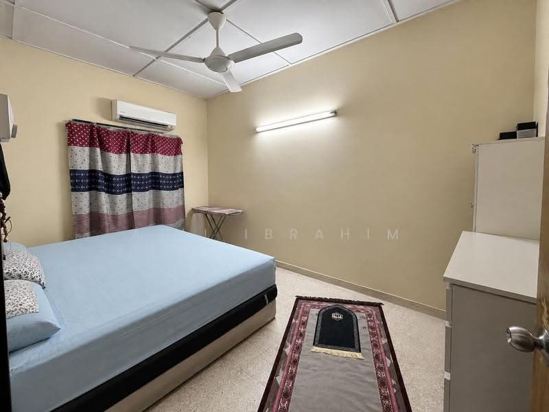 Rumah Teres 1-Tingkat untuk Dijual di Bandar Baru Sungai Buloh (Sungai Buloh) - Azli Ibrahim - Bedroom - PropertyGuru.com.my