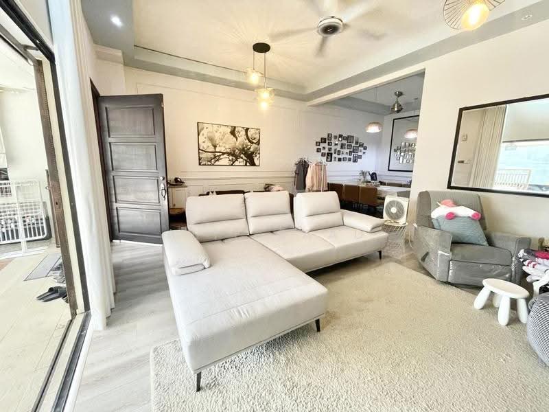 2-storey Terraced House for Sale in Alam Sari (Bangi) - Alif Saad - Living Room - PropertyGuru.com.my