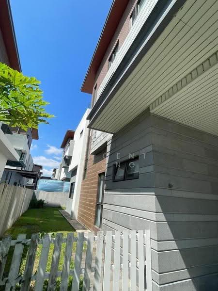 Bungalow House untuk Disewa di Kota Kemuning (Shah Alam) - Vincent Leong - Exterior - PropertyGuru.com.my