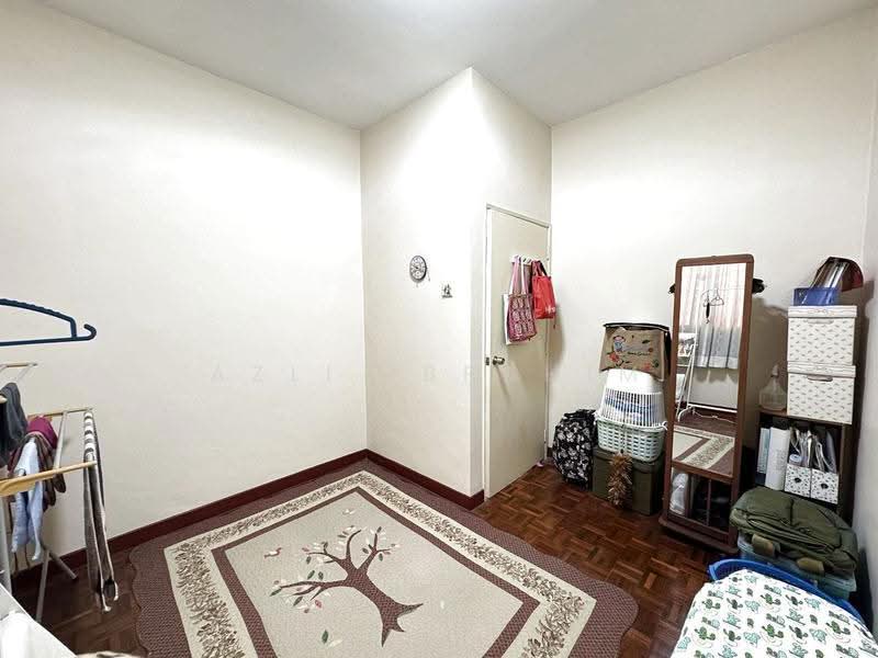 Pangsapuri untuk Dijual di Sri Melor (Mulberry Court) - Azli Ibrahim - Bedroom - PropertyGuru.com.my