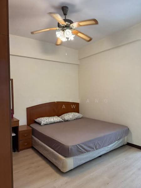 Pangsapuri untuk Disewa di Mawar Apartment - Chee Keang Aw - Bedroom - PropertyGuru.com.my