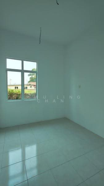 Semi-Detached House for Sale in Taman Kempadang Makmur (Kuantan) - Shwu Ling Chan - Interior - PropertyGuru.com.my