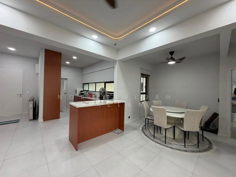 Condominium for Rent at Myra Cove - Norsyahidah Razlan - Dining Room - PropertyGuru.com.my