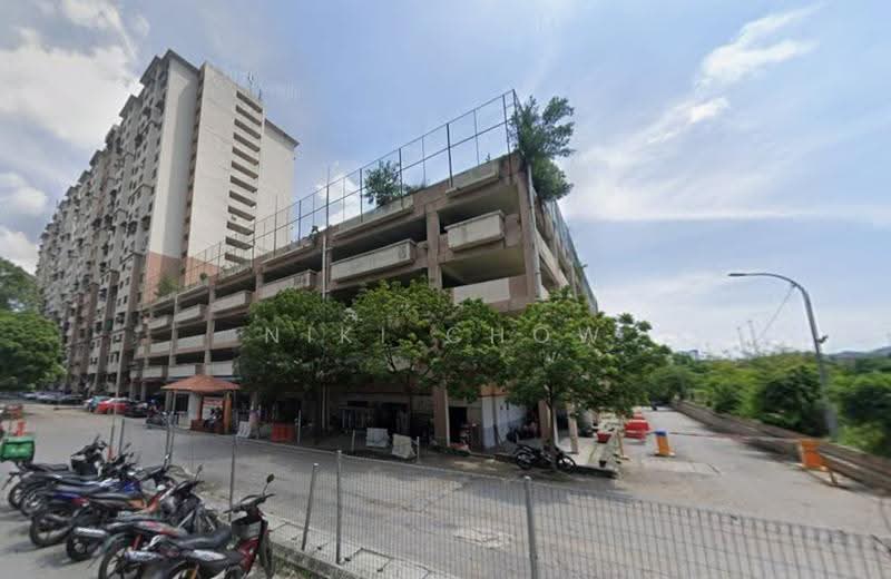 Rumah Flat untuk Dijual di Pangsapuri Berembang Indah - Niki Chow - Exterior - PropertyGuru.com.my
