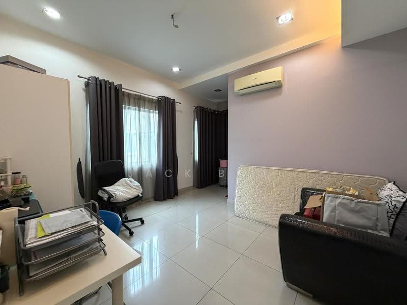 Semi-Detached House for Sale in Bandar Botanic (Klang) - Jack Boo - Living Room - PropertyGuru.com.my