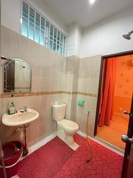 Rumah Teres 2-Tingkat untuk Disewa di Taman Seri Gemilang (Bukit Mertajam) - Eva Tan - Bathroom - PropertyGuru.com.my