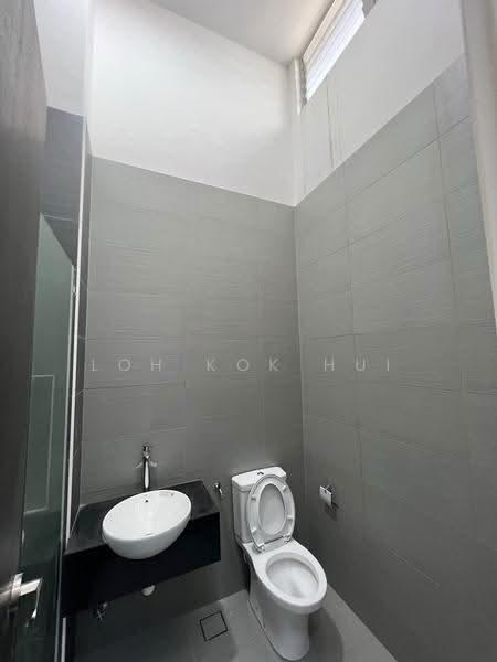 2-storey Terraced House for Rent in Johor Bahru (Johor) - Loh Kok Hui - Bathroom - PropertyGuru.com.my