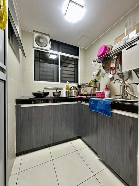 Apartment for Sale at Seri Kasturi Apartments - Evan Chan - Kitchen - PropertyGuru.com.my