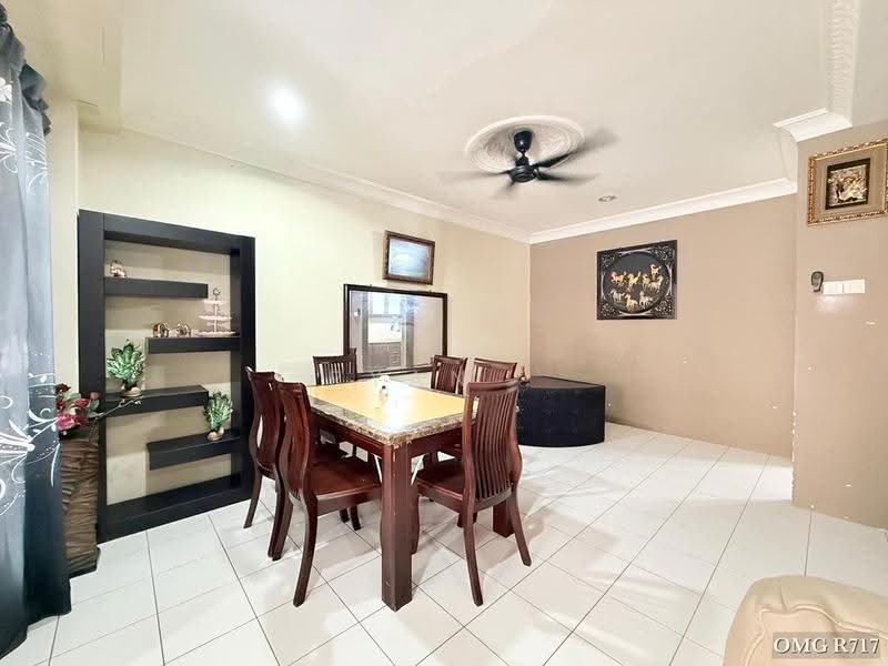 Rumah Teres 2-Tingkat untuk Dijual di Setia Impian (Setia Alam) - Ryan . - Dining Room - PropertyGuru.com.my