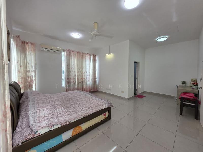 Cluster House for Sale in Taman Seri Austin (Tebrau) - Tori Cheon - PropertyGuru.com.my