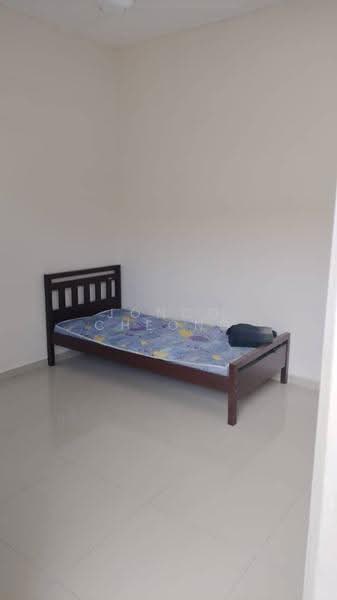 Pangsapuri untuk Disewa di Taman Sri Jelok - Jonco Cheong - Bedroom - PropertyGuru.com.my
